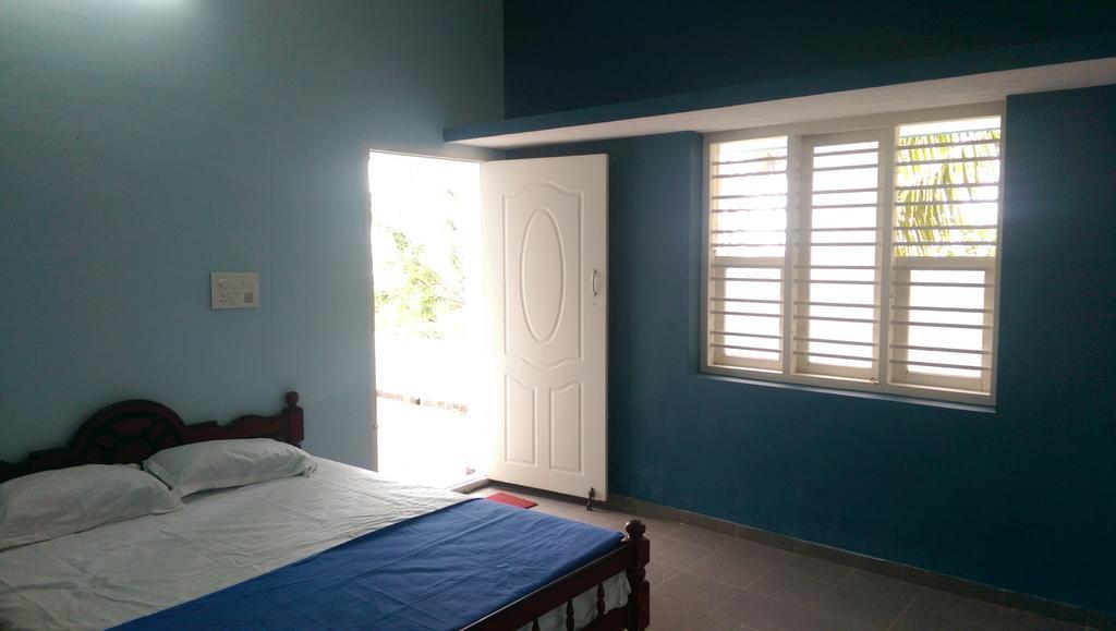 Sun N Tan Beach Home Stay Kannúr Kültér fotó